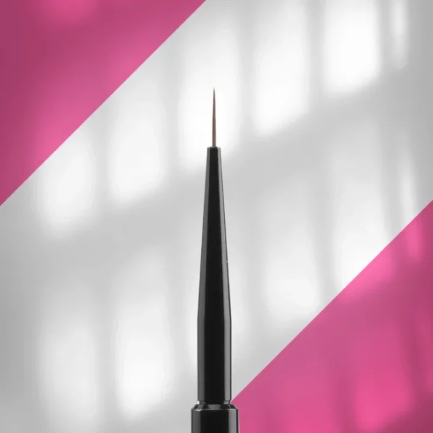 Staleks Expert pędzelek do zdobień Liner Brush NBE-01 - cienki 1/7 mm